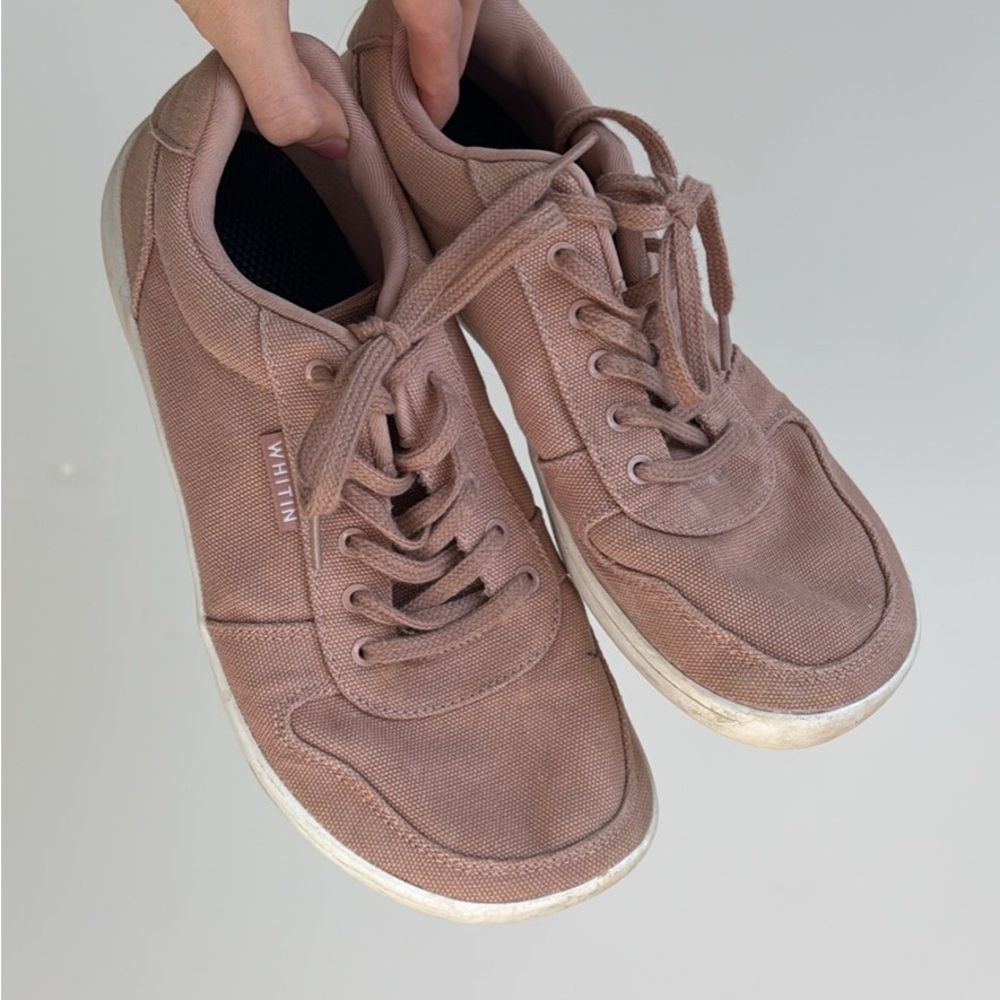 WHITIN Women’s Casual Lace-Up Sneakers in Dusty Rose